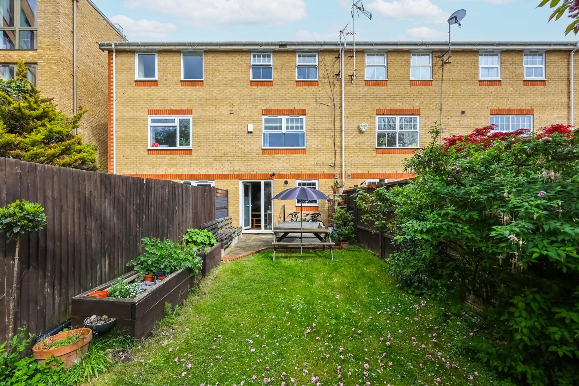Vibrant Clapham Double Bedroom London Exteriör bild